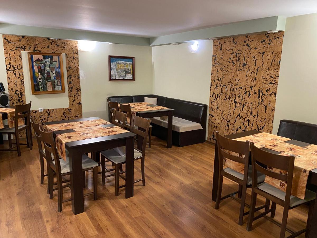 Kot Garden Guest House Saparewa Banja Zewnętrze zdjęcie