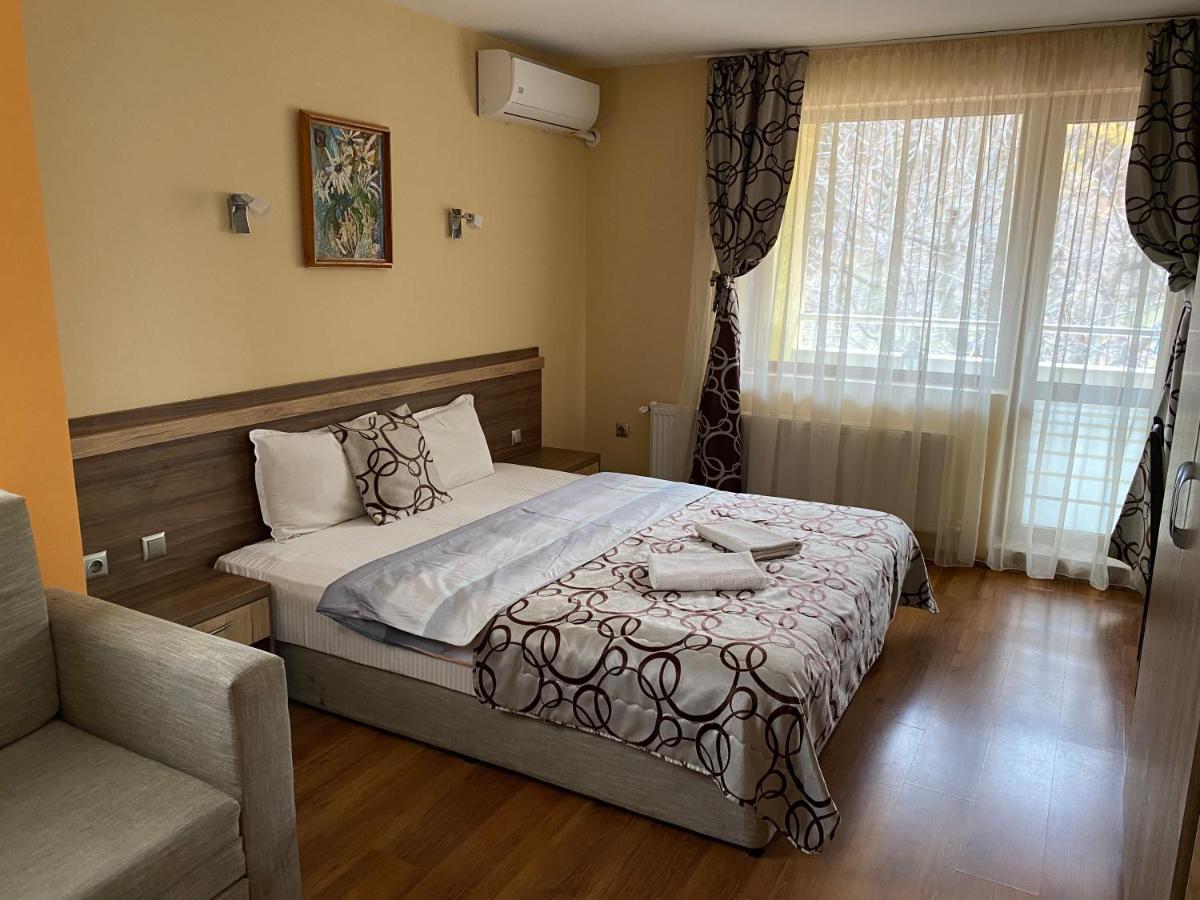 Kot Garden Guest House Saparewa Banja Zewnętrze zdjęcie