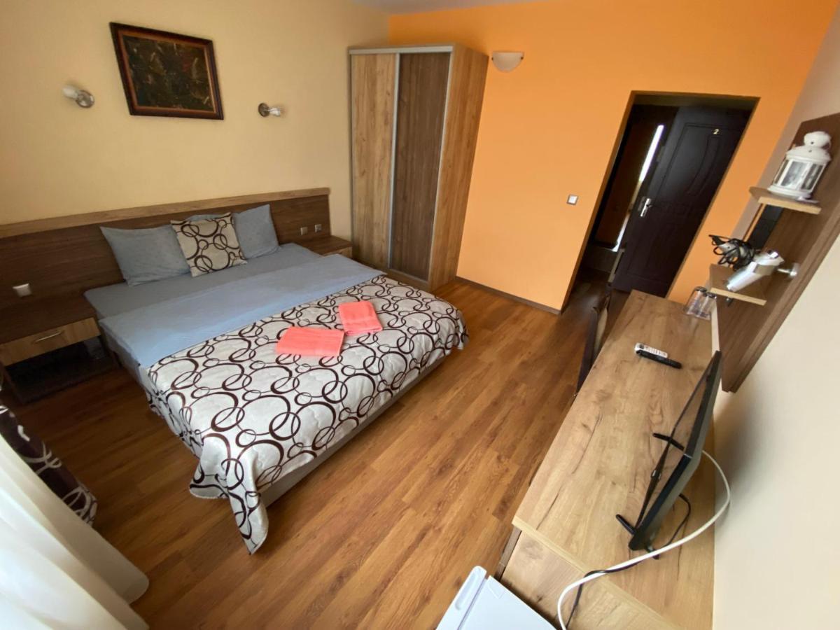 Kot Garden Guest House Saparewa Banja Zewnętrze zdjęcie