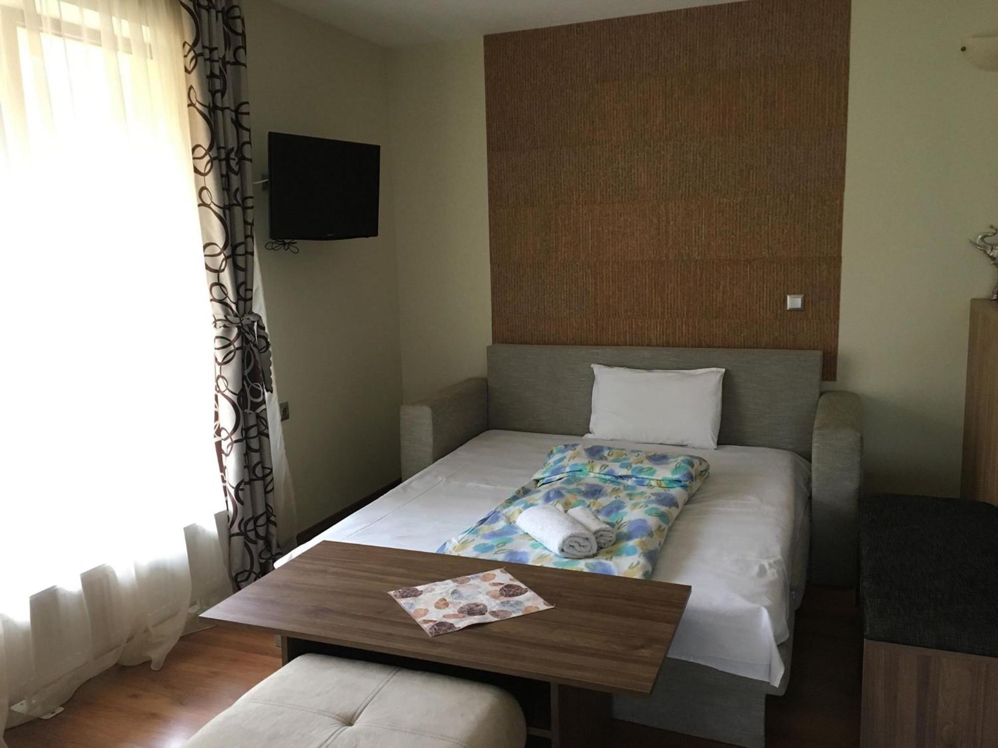 Kot Garden Guest House Saparewa Banja Zewnętrze zdjęcie